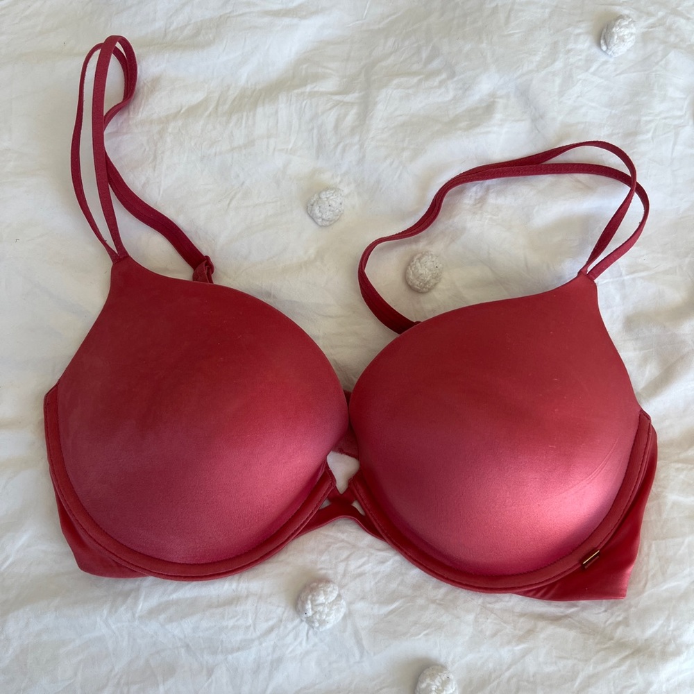 Victoria secret very sexy push up 34D